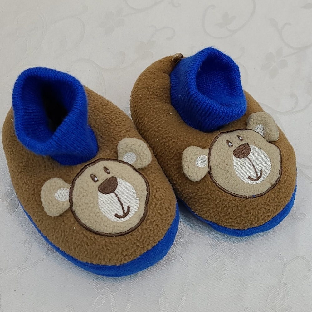 ❤️ Garanimals boys bedroom slippers 5/6